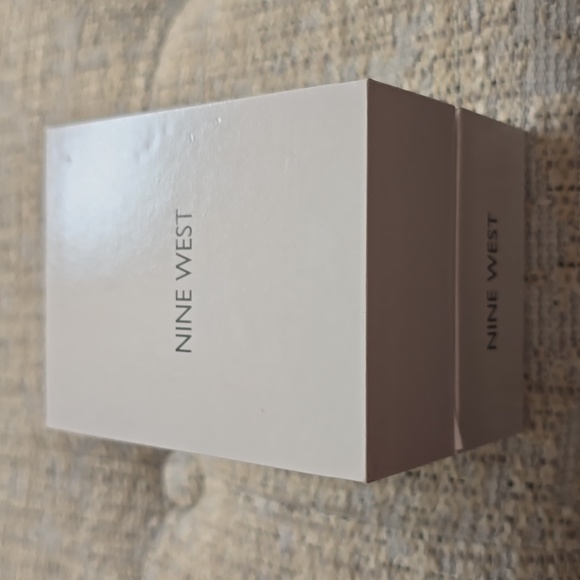 NINE WEST WOMEN'S GOLDTONE ANALOG WATCH - Picture 13 of 13